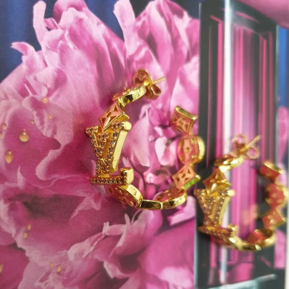 Gold Metal Louis Vuitton Dangle Crystals Earrings Fashion Women Jewelry Gift